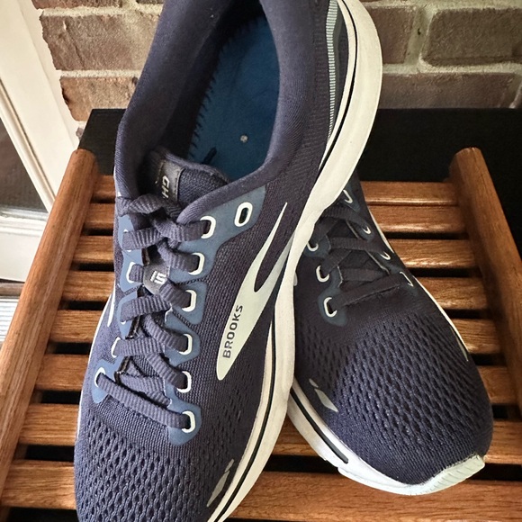Brooks Dark Blue Athletic Sneakers  Ghost 15 - Picture 3 of 16